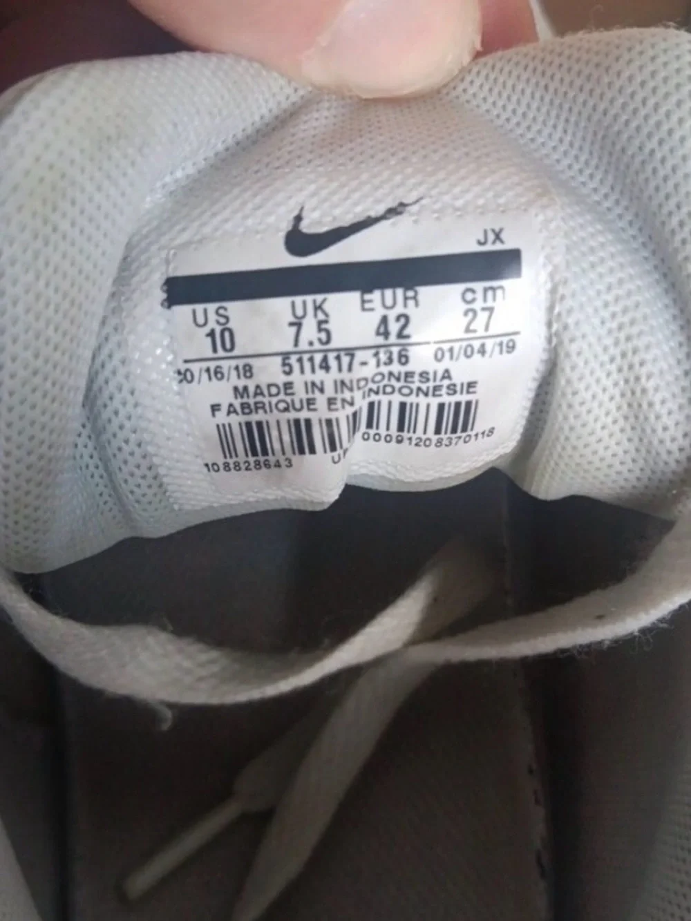Nike Air Max Correlate women's sneaker Black, White, Teal & Pink size 10 -EUC